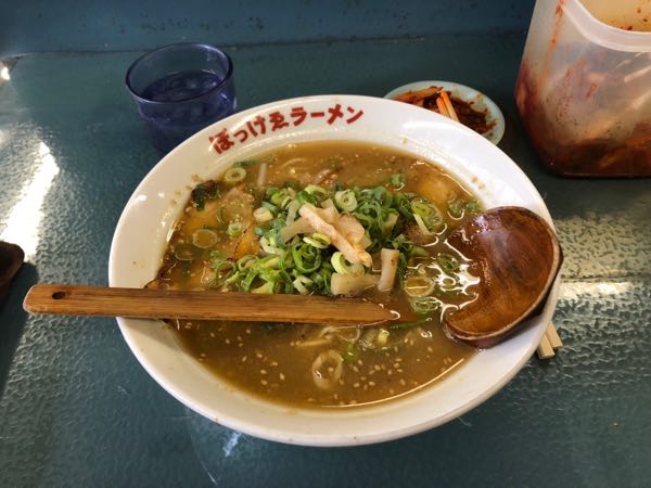 岡山でキムチが食べ放題の人気ラーメン店「ぼっけえラーメン」