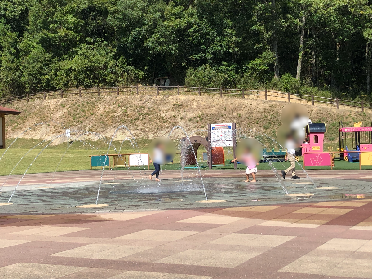 【岡山子供の遊び場】矢掛町総合運動公園の噴水